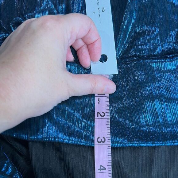 Ellie Wilde Teal Beaded Liquid Lame STYLE: EW120095 Formal Dress Sz 4 Women’s - Picture 12 of 15